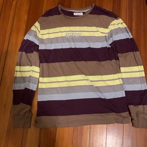 PacSun long sleeve “Weekends” shirt. Size Medium